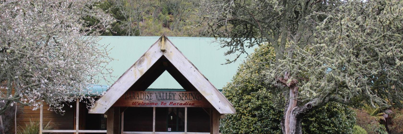 Paradise Valley Springs Wildlife Park